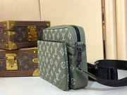 Louis Vuitton LV Bag Trio Messenger G65 Khaki 25x18.5x7cm - 2