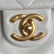 Chanel Shopping Bag Lambskin Gold White 34x36x12cm - 6