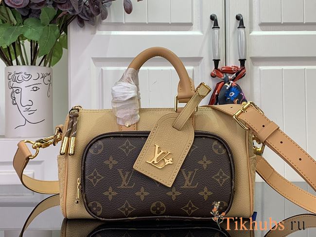 Louis Vuitton LV Keepall Bandoulière 25 Bag 25x15x11cm - 1