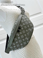 Louis Vuitton LV Discovery Bumbag Olive Green 44x15x9cm - 5