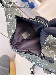 Louis Vuitton LV Duo Slingbag Olive Green 42x20x6cm - 2