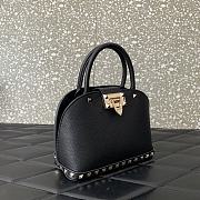 Valentino Garavani Rockstud Small Black Bag 21x15x10cm - 2