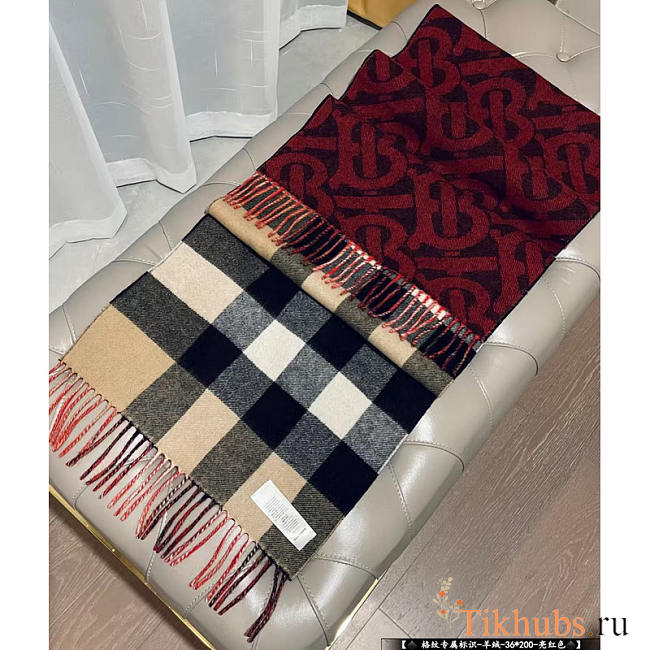 Burberry Cashmere Scarf Burgundy 36x200cm - 1