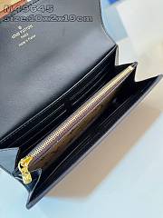 Louis Vuitton LV Sarah Wallet Monogram 19x10x2cm - 2