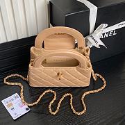 Chanel Kelly Beige Top Handle Bag 13x19x7cm - 3