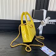 Chanel Kelly Bag Yellow Gold 13x19x7cm - 5