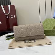 Gucci GG Emblem Continental Wallet Taupe 19x11x3cm - 1