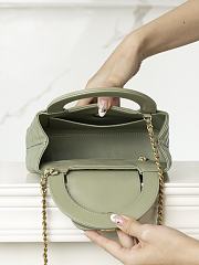 Chanel Kelly Green Top Handle Bag 13x19x7cm - 4