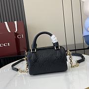 Gucci GG Emblem Super Mini Top Handle Bag Black 16.5x10x8cm - 1