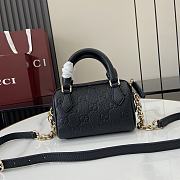 Gucci GG Emblem Super Mini Top Handle Bag Black 16.5x10x8cm - 5