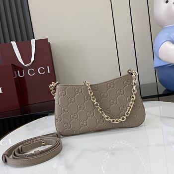 Gucci GG Emblem Super Mini Bag Taupe 23x12x2cm