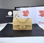 Chanel Flap Bag Beige Lambskin Gold 20cm - 1