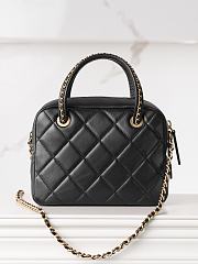 Chanel 25C Black Lambskin 22x18x7cm - 4