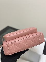 Chanel Clutch With Chain Pink Bag Lambskin 21x15x7.5cm - 2