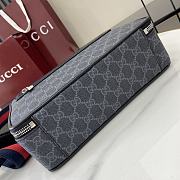 Gucci Medium GG Crossbody Bag 26.5x17.5x8cm - 4