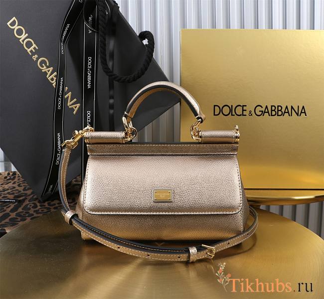 Dolce & Gabbana Small Sicily Gold Handbag 18x11x6cm - 1