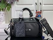 Louis Vuitton LV Keepall 25 Black 25x15x11cm - 1