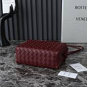 Bottega Veneta Small Loop Camera Bag Red Wine 22x15.5x9cm - 4