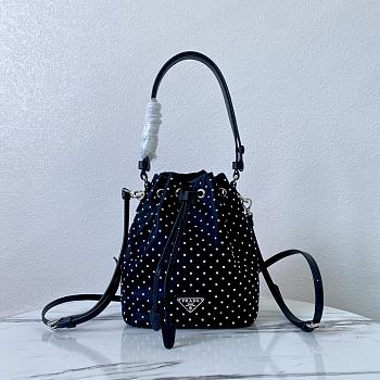 Prada Re-Nylon Mini-bag Black Studs Bag 19.5x15.5x10cm