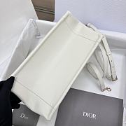 Dior Small Book Tote White Macrocannage 26.5 x 21 x 14 cm - 6