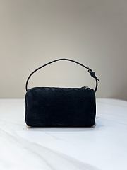 The Row 90s Small Suede Tote Black 19.5x10x8cm - 2