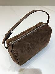 The Row 90s Small Suede Tote Brown 19.5x10x8cm - 4