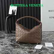 Bottega Veneta Mini Wallace Shoulder Bag Brown 20x13x9.5cm - 1