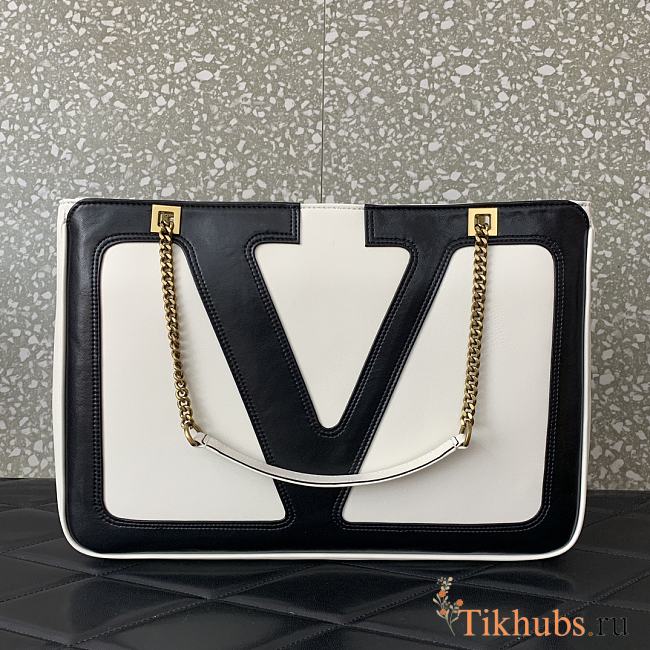 Valentino Garavani Viva Superstar Medium Bag Black White 37x26x2cm - 1