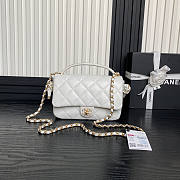 Chanel Flap Bag With Top Handle White 22x23.5x6cm - 1