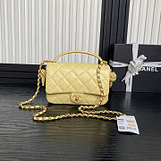 Chanel Flap Bag With Top Handle Yellow 22x23.5x6cm - 1