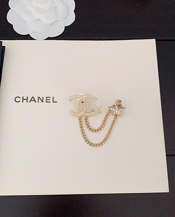 Chanel Brooch 17