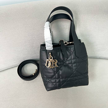 Dior Small Toujours Vertical Tote Bag Black 16x18x12cm