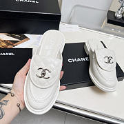 Chanel CC Logo Leather Sildes White - 3