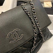 Chanel FLap Bag Caviar Shoulder Bag Black 32x7.5x19cm - 2