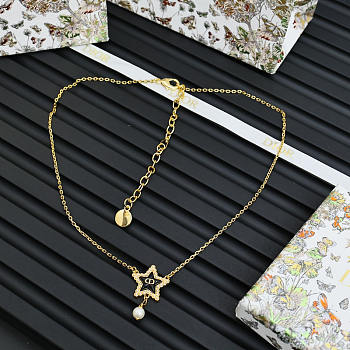 Dior Star Necklace With Pearl In Gold