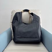 Loewe XL Squeeze Bag Black 32x33x34cm - 3