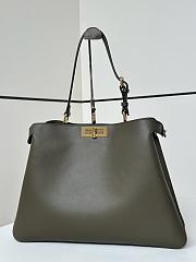 Fendi Peekaboo Soft Large Green Leather Bag 40.5x13x28cm - 1