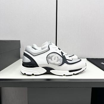 Chanel White Black Sneaker 02