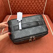 Louis Vuitton LV Toiletry Bag Monogram Black 24x13x13cm - 5