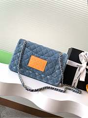 Chanel Medium Flap Bag Blue Denim 25cm - 5