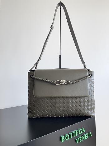 Bottega Veneta Medium Andiamo Messenger Khaki Green 37x26x13cm