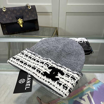 Chanel CC Logo Knitted Beanie Grey