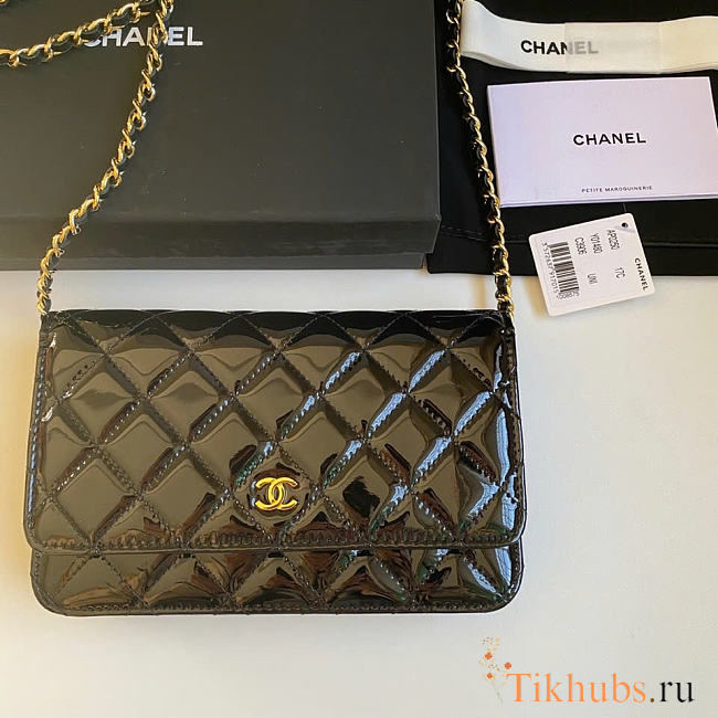 Chanel Wallet On Chain Woc Black Patent Gold 19.5x12x3.5cm - 1