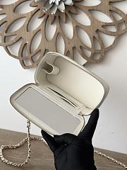 Chanel Vanity Top Handle White Caviar 17x9.5x8cm - 5