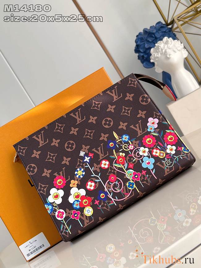 Louis Vuitton LV x TM Toiletry Pouch 25x20x5.5cm - 1