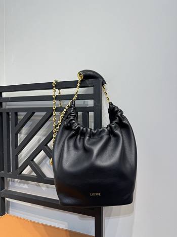 Loewe Small Squeeze Bag In Nappa Lambskin Black 29x24x10.5cm