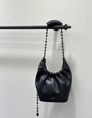 Loewe Small Squeeze Bag Lambskin Full Black 29x24x10.5cm