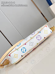 Louis Vuitton LV x TM Pochette Accessoires White 22x13x4cm - 5