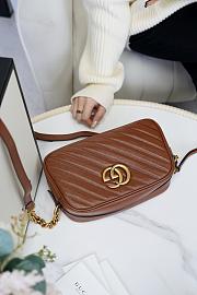 Gucci Marmont Shoulder Bag Brown 24x13x7cm - 4