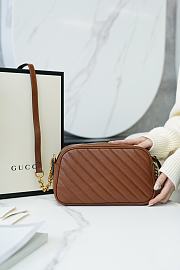 Gucci Marmont Shoulder Bag Brown 24x13x7cm - 3